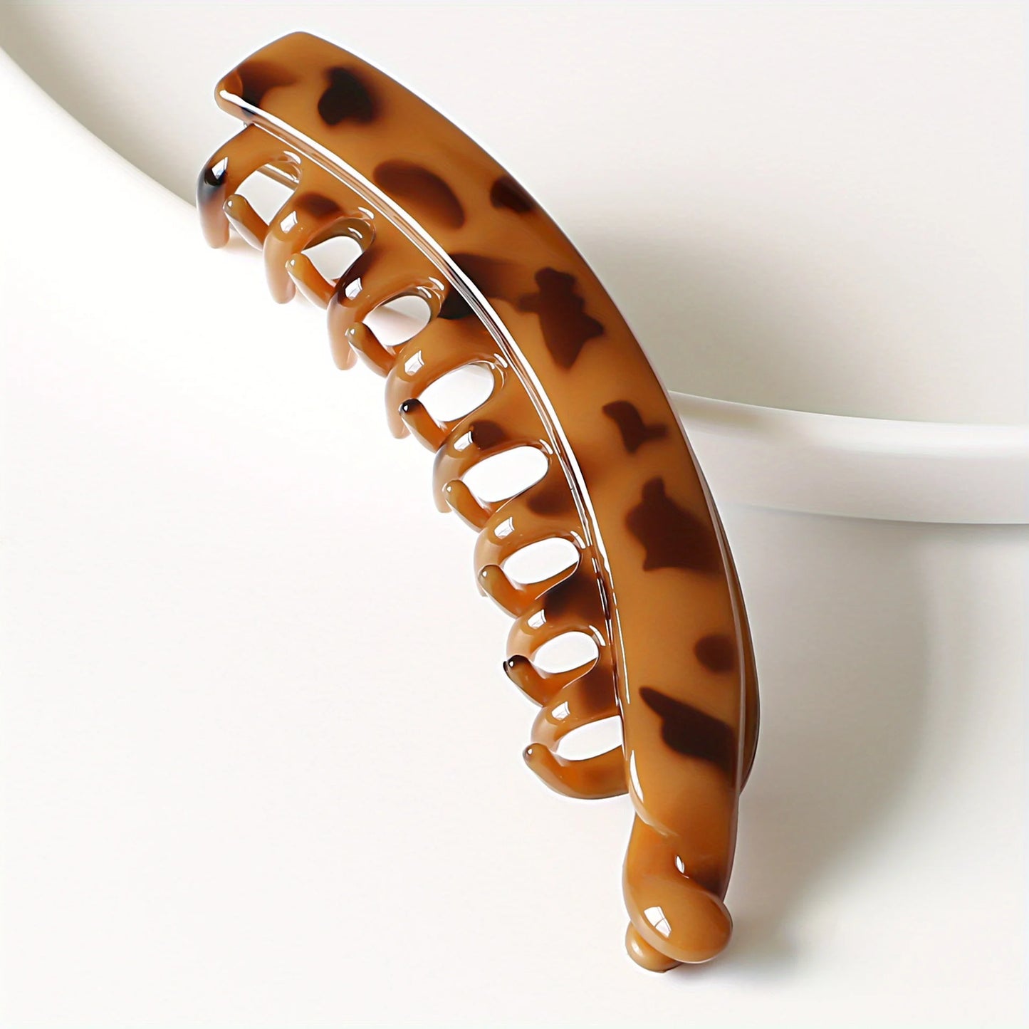 Elevate Your Style with Our 1/2PC Matte Fish Shaped Banana Hair Clip - Perfect Hair Accessories for Women!